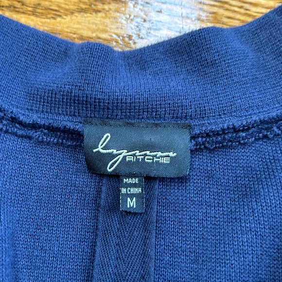 Lynn Ritchie cotton/bamboo blazer. Navy blue. Size Medium. - Picture 2 of 13